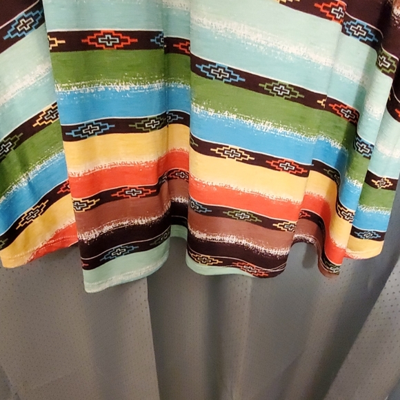 L&B Shirt - Picture 6 of 7